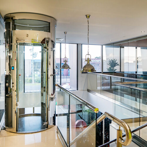 Round-home-lifts-Giotto-NOVA-Elevators-Gallery-3