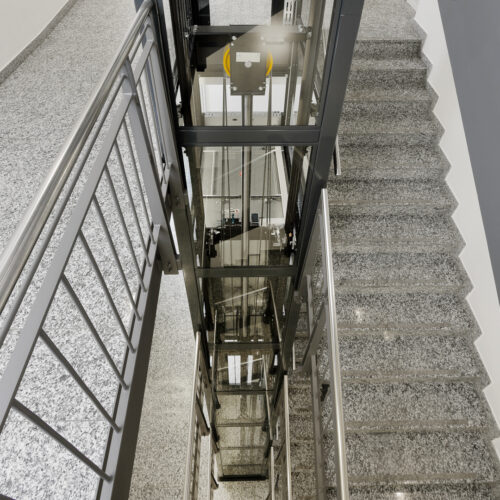 Small-lifts-for-renovations-Compact-Suite-NOVA-Elevators-Gallery-3